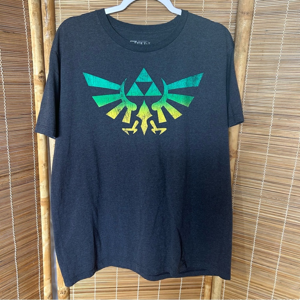 Men’s Large Zelda Shirt